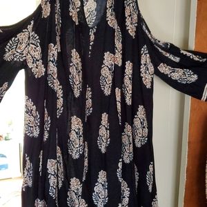 Boutique Cut Out Sleeve Dress